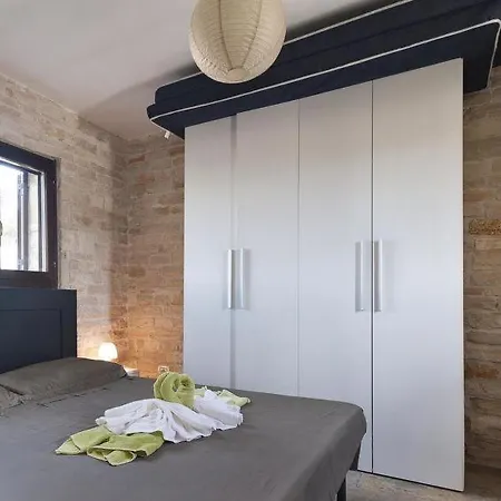 Tatil Evi Barsento Sleeps 10 Pool Air Con Wifi
