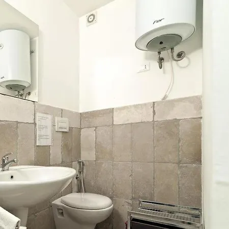 Barsento Sleeps 10 Pool Air Con Wifi